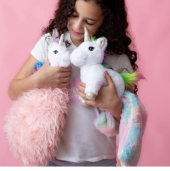 Unicorn Gift, 4 Pcs Set. Baby and Mommy Unicorn Toy, XL Furry Bag and Blanket. - Picture 6 of 6